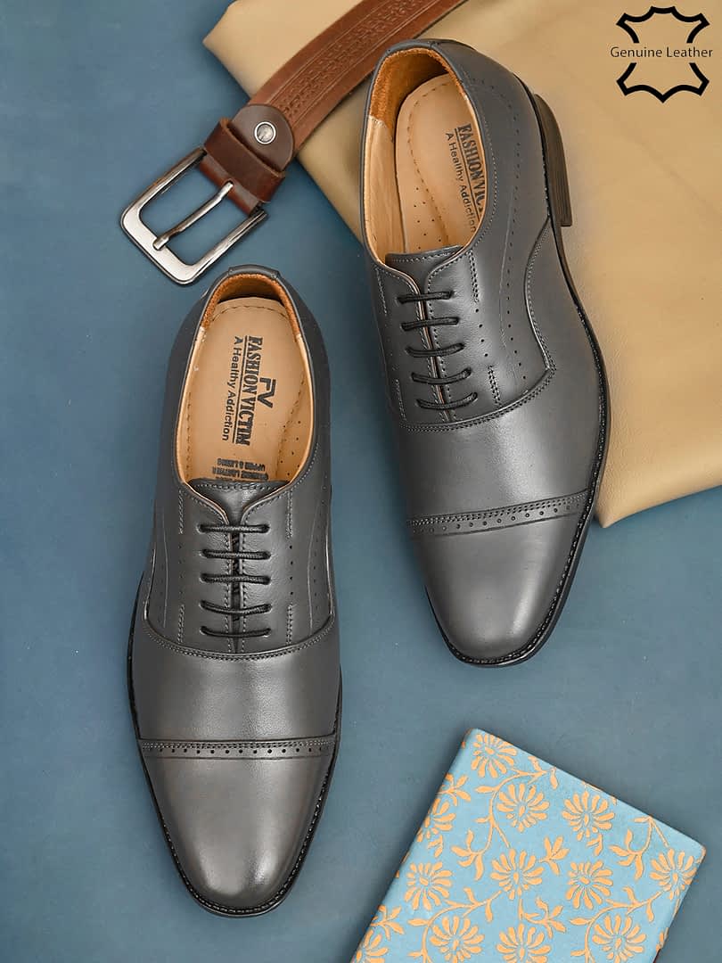 fashion victim Men Grey Solid Leather Formal Oxfords